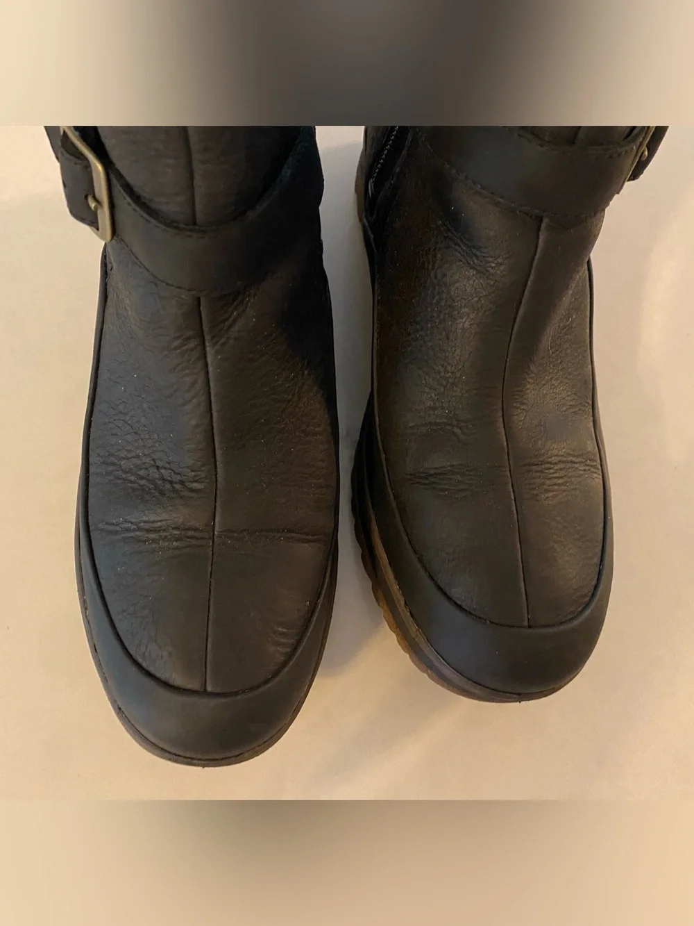Merrell Eventyr W7 Black & Brown Leather Moto Zip Buckle Ankle Boots Knit Detail